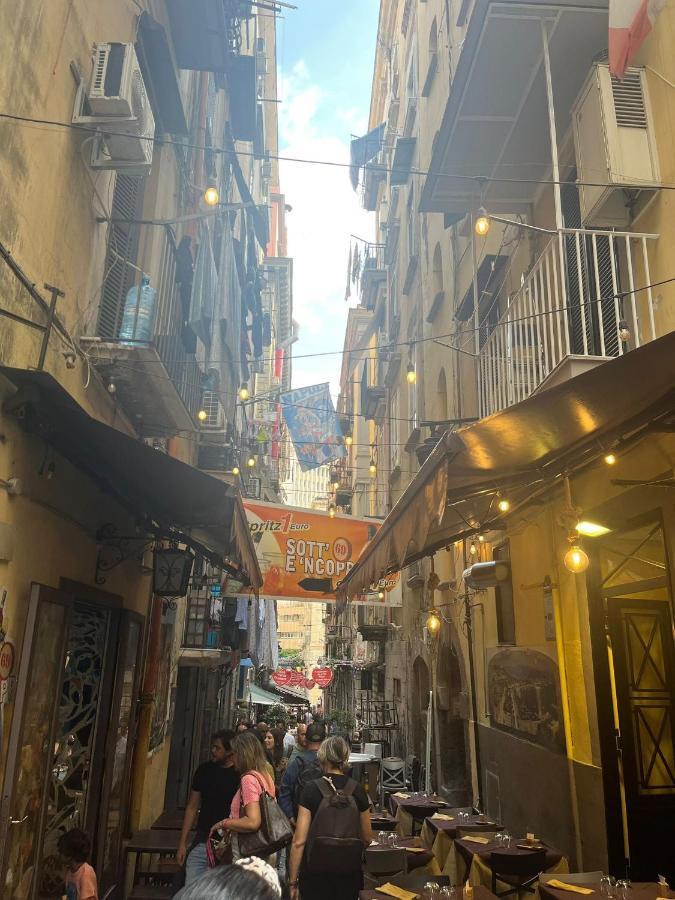 Casa Vacanza La Spagnola ナポリ エクステリア 写真